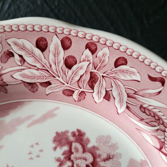 The Spode Archive Collection Traditions Series Lucano 10.5" Dinner Plate, Red - Picture 4 of 7